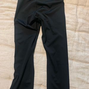 Nike 3/4 length Spandex Leggings